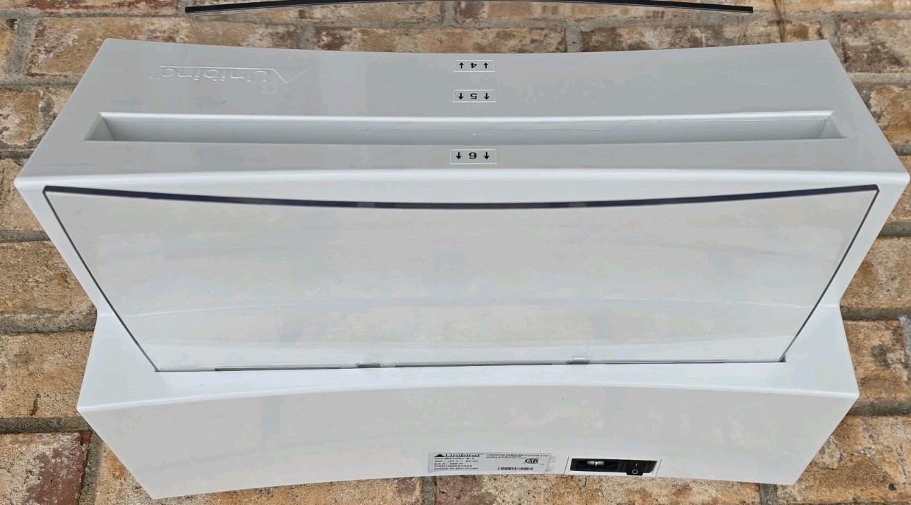 Unibinder 8.1 - Thermal Book Binder - lightly used in great working condition!