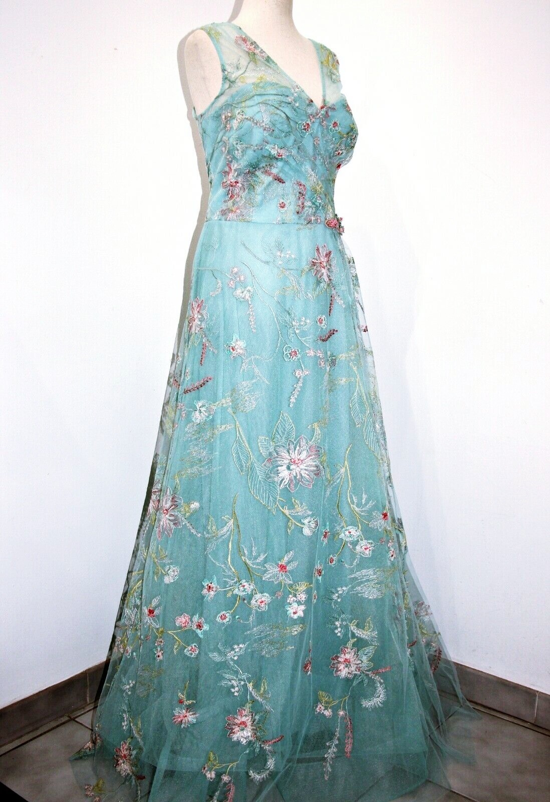 Teri Jon Sleeveless Tulle Embroidered Illusion V-neck Gown Aqua Multi sz16 $1180 image 8