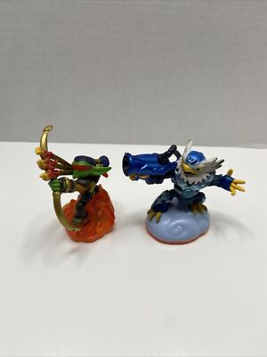 Skylanders Lot/21 Figurines Plus 3 Video Games With Portals And Several