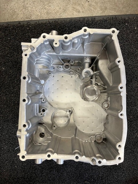 Ferrari FF Intermediate Case for Getrag Box 7004257
