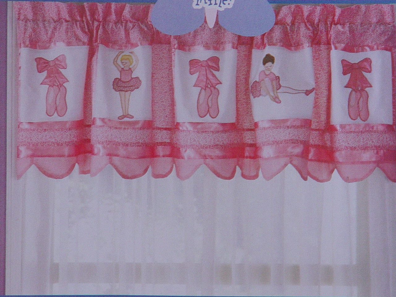 НОВЫЙ балетный концерт для девочек-балерин с розово-белым атласным балдахином на окне 18 x 70