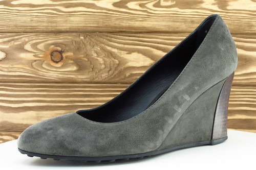 Tods Sz 38 M Gray Almond Toe Wedge 