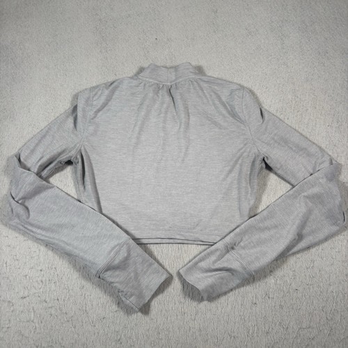 Vuori Shirt Womens XS Gray Long Sleeve Lux Crop Tee Performance Active - Picture 6 of 6