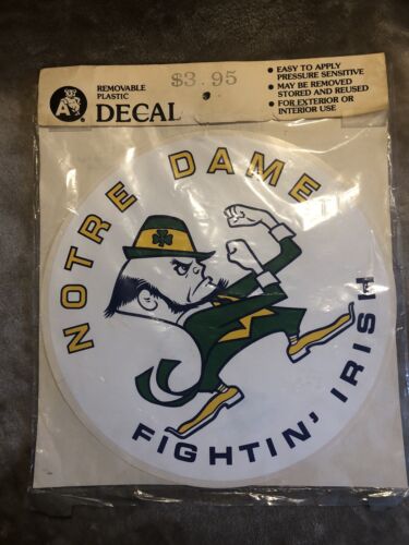 Vintage Notre Dame FIghting Irish Plastic Decal Removable 11” Sticker NEW NCAA - Afbeelding 1 van 3