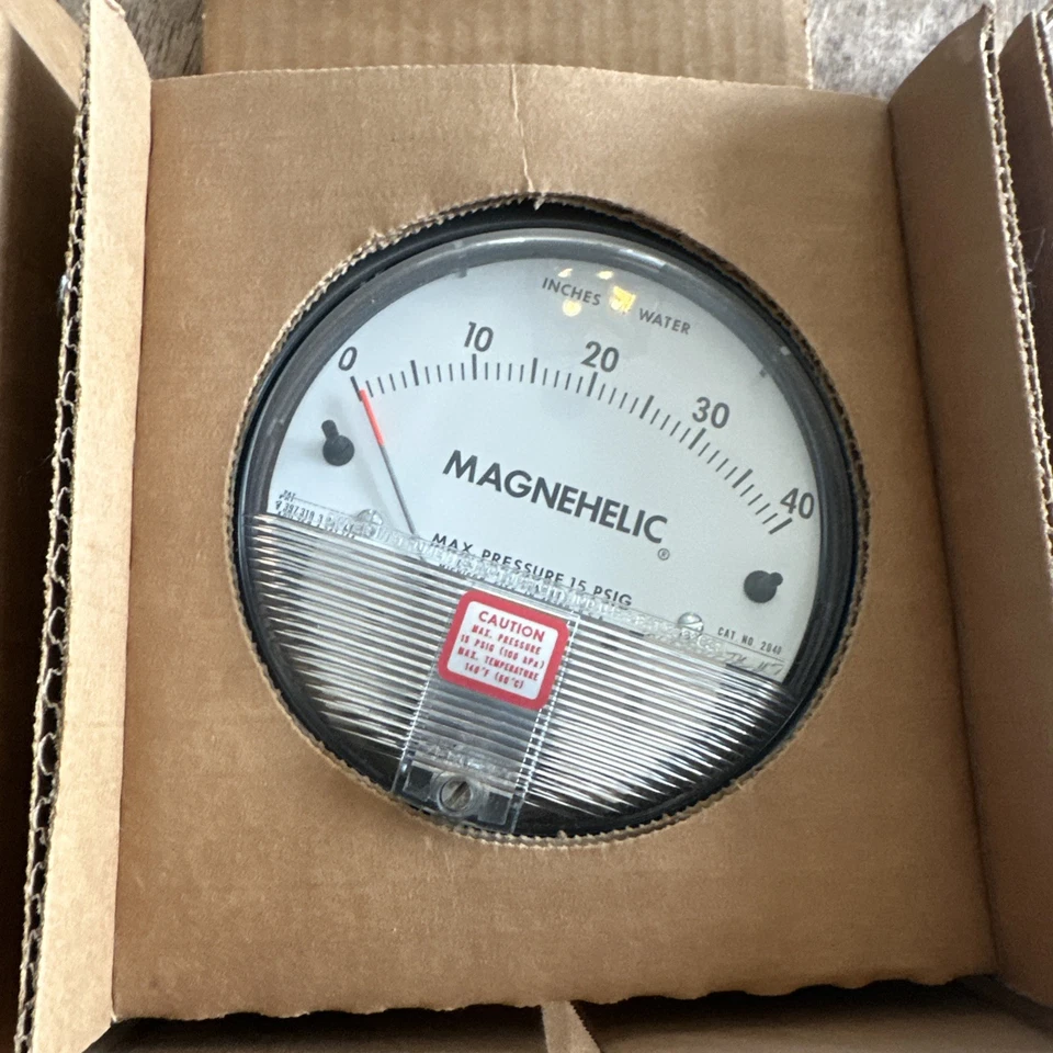 DWYER 2040 Pressure Gauge,0 to 40 In H2O 1W475 - Image 3 of 4