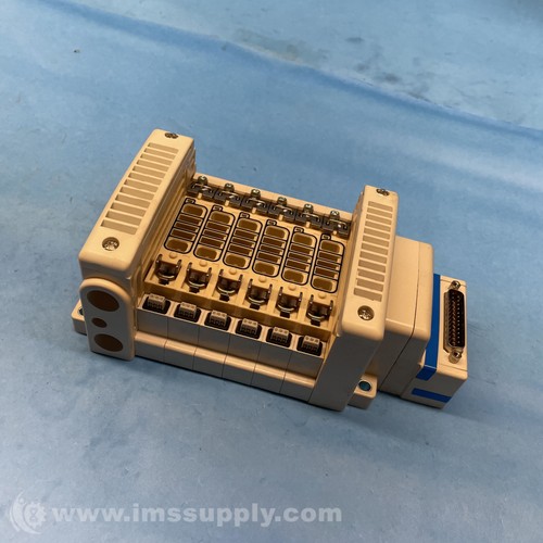 SMC VV5QC21-06N78D0 Manifold FNIP - 第 2/10 張圖片