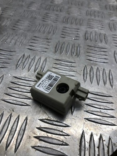 BMW 5 F10 F11 2011 Antennenverstärker Signalverstärker 21367510 9118262