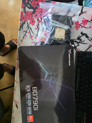 !!DEFKT!! MINISFORUM BD790i Mini-ITX Mainboard AMD RYZEN 9 7945HX !!DEFEKT!!