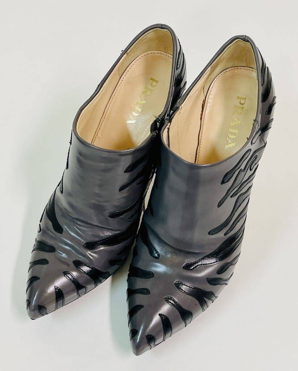 Prada Short Boots Zebra Pattern Leather Gray Black Women's Size EU36.5/US6.5 image 4