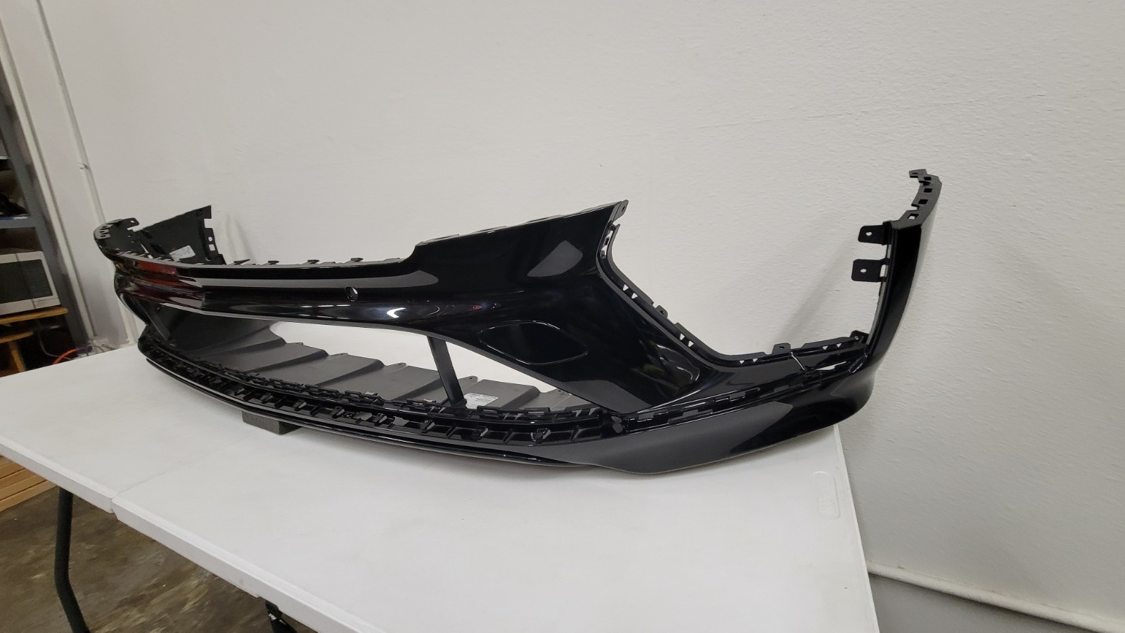 2021 2022 2023 2024 2025 BENTLEY BENTAYGA FRONT BUMPER COVER OEM 36A.807.093