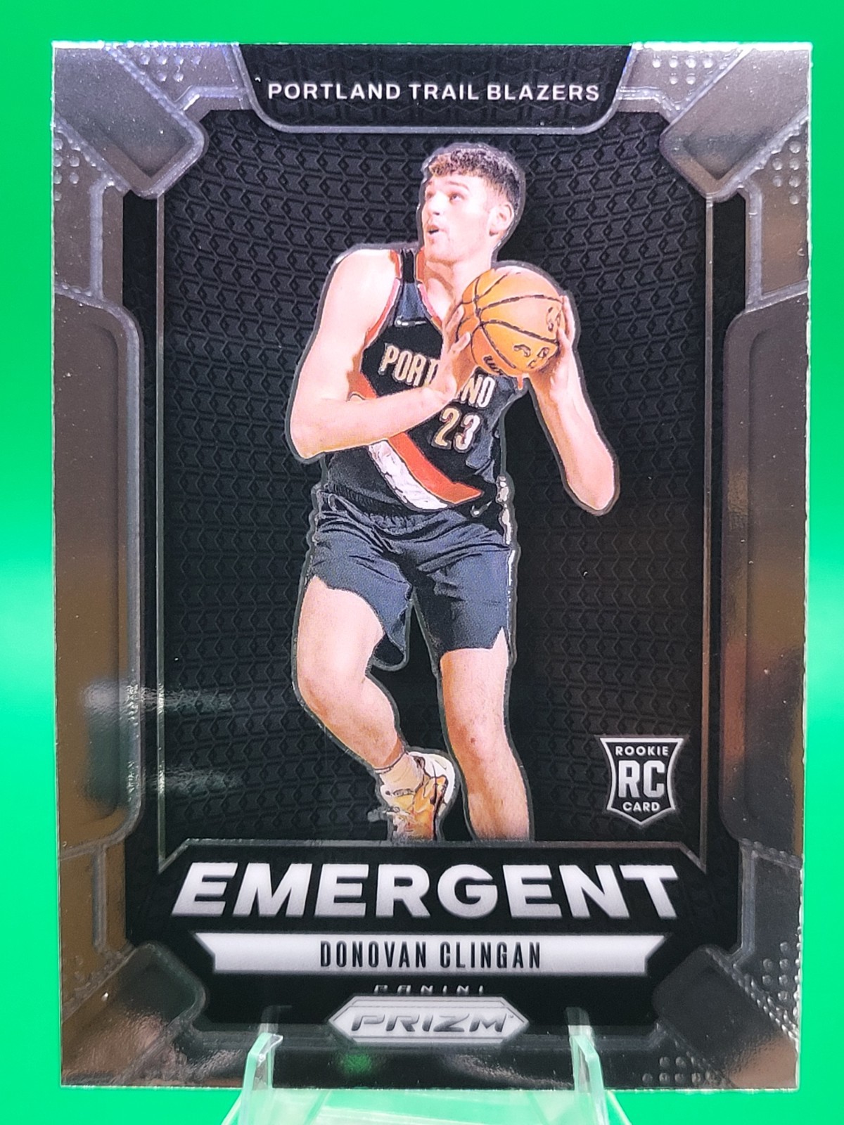 2024-25 Panini Prizm Basketball Donovan Clingan-#13 RC Emergent Insert. POR