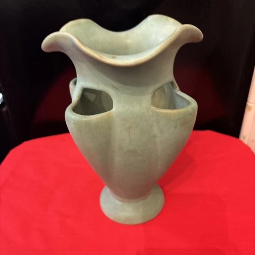 Vintage NILOAK Art Pottery Vase Hywoood Turquoise Blue Strawberry Vase EUC