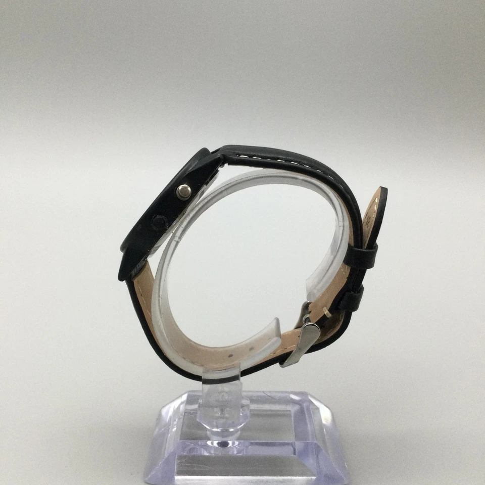 Часы Marvel Captain America 36 мм черный кожаный светящийся циферблат новый аккумулятор - Изображение 4 из 4