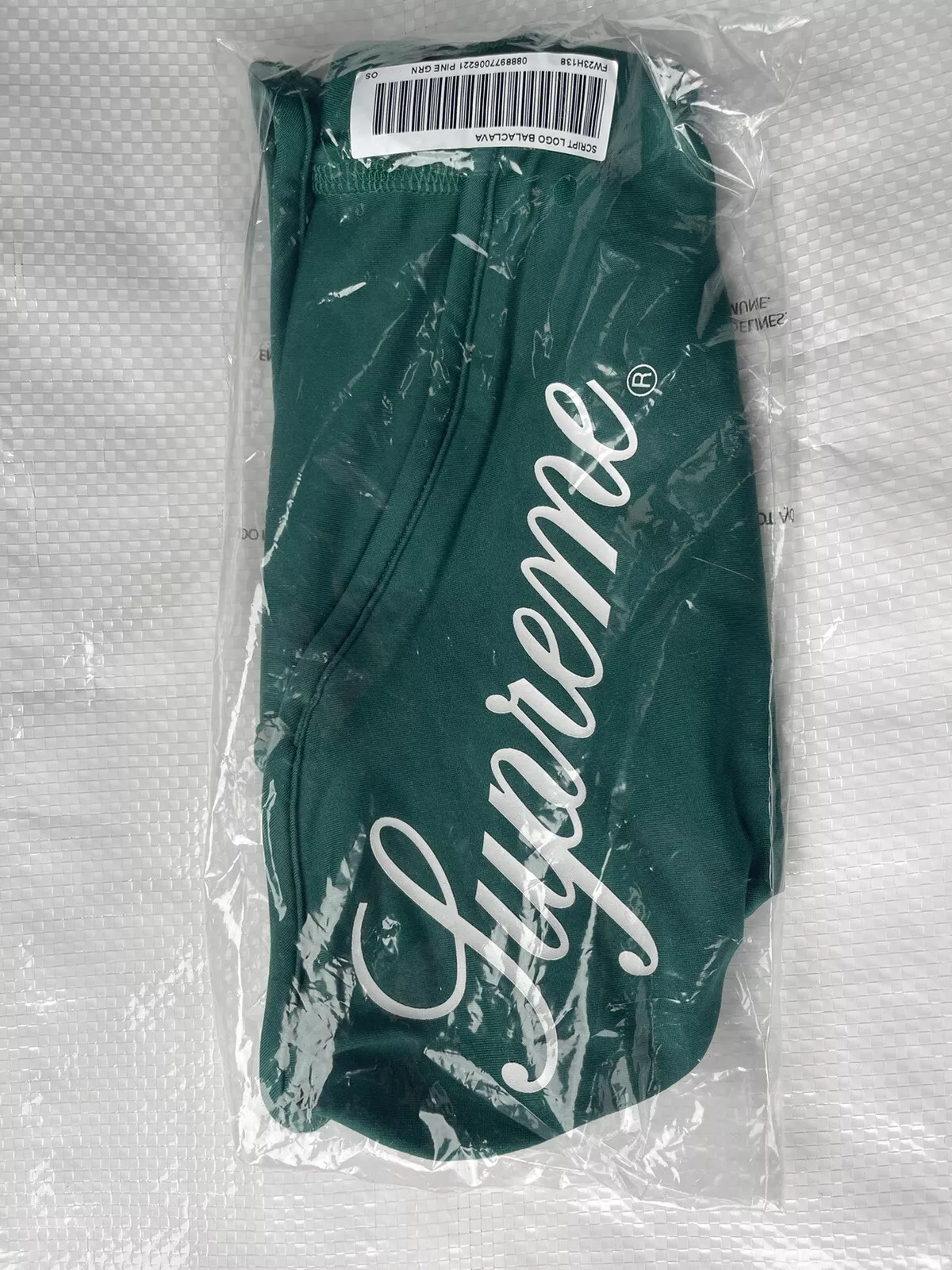 Supreme Script Lightweight Balaclava, pin, en main, livraison même ou le lendemain gratuit
