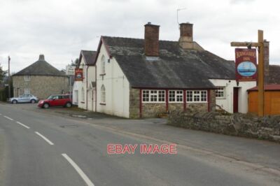 PHOTO  THE KANGAROO INN ASTON ON CLUN THE NAME IS PROBABLY UNIQUE IN BRITAIN AND