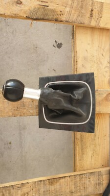 Pomello Cambio In Pelle Alcantara Per Audi A3 8P 2003-2013 – 6 Marce, Con Anello Rosso E Cuciture Nere, Telaio E Soffietto Inclusi, Installazione Semplice