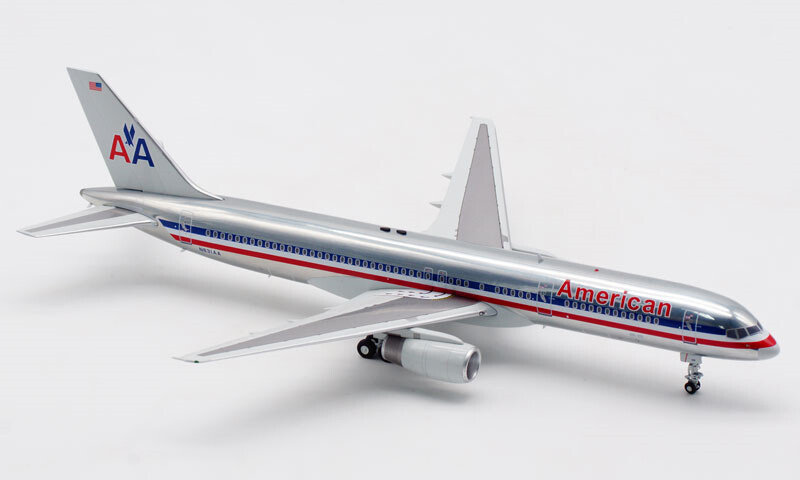 Inflight FOR American Airlines FOR BOEING B757-200 N631AA 1:200