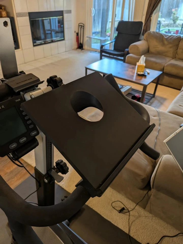  Concept2 BikeERG室内笔记本电脑/平板电脑托盘/书桌  — 第 2/4 张图片