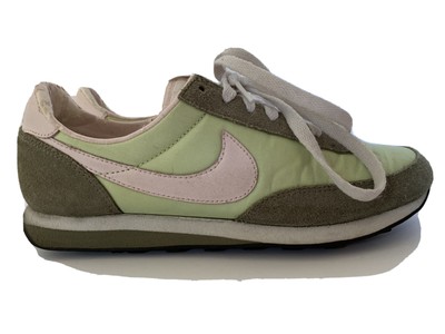 nike internationalist mint green