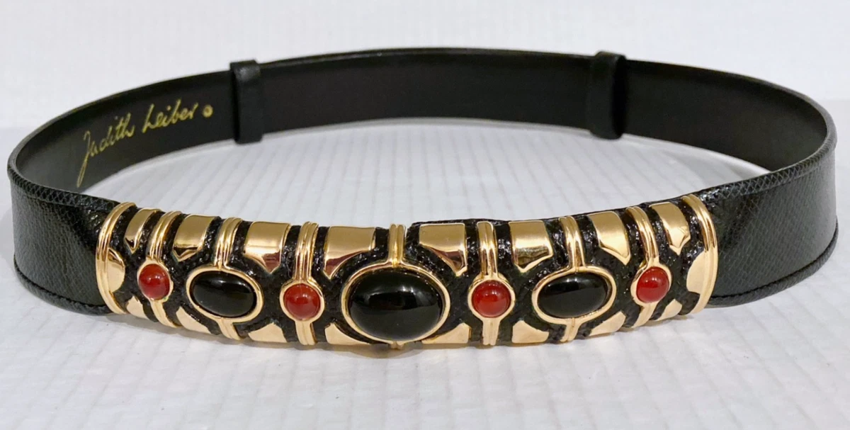 Judith Leiber White Leather Belt with Multicolor Medallion Buckle Judith Leiber White Belt W/ Gold Lions Head Clasp – The  main image 3