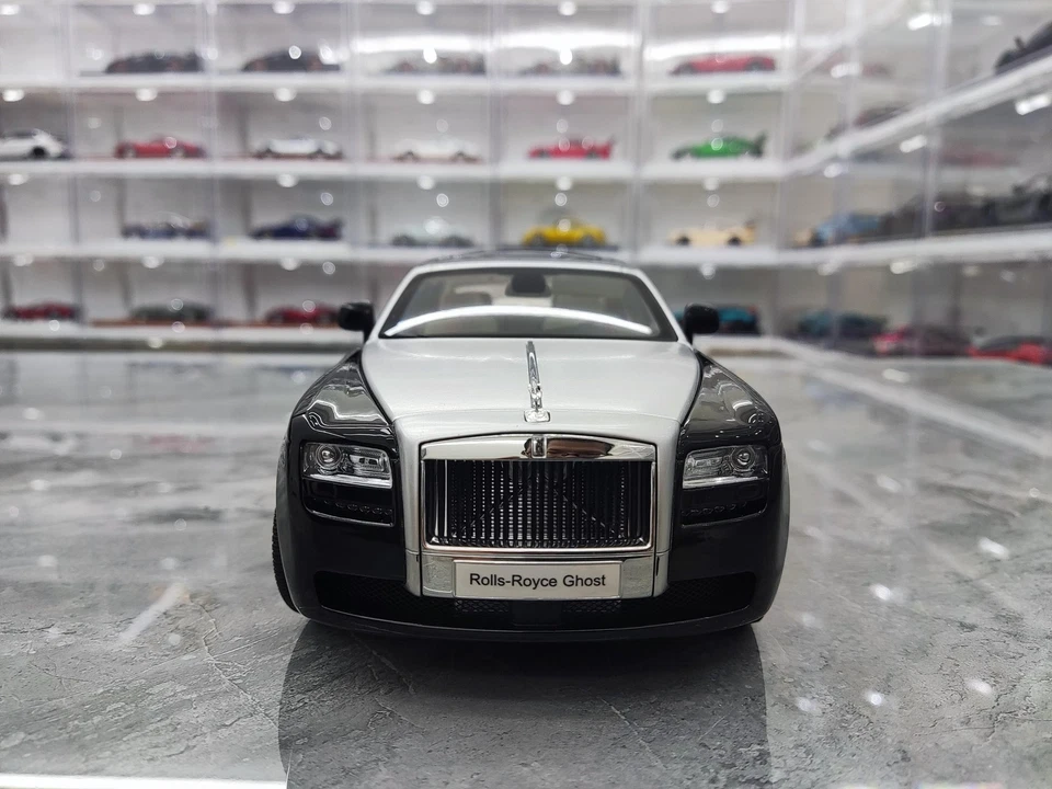 KYOSHO 1:18 Rolls Royce Phantom Ghost Ghost Simulation Car Model - Image 2 of 4