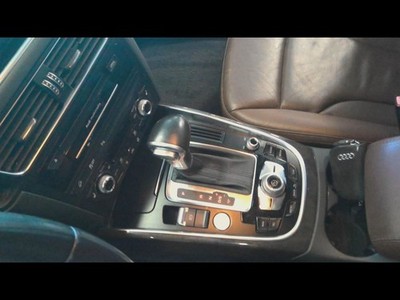 AUDI Q5        2014 Transmission Shift 701125