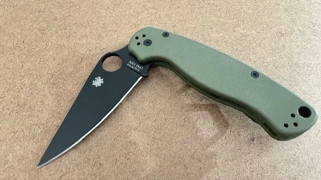 Spyderco Golden.Colorado U.S.A. Earth CPM S30V Black Plain Blade OLIVE Handle - Image 3 of 4