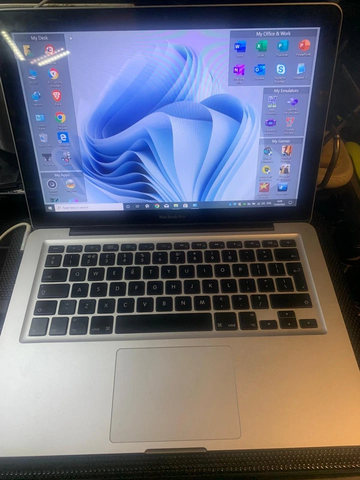 MacBook Pro 13" Core2Duo 2.66GHz,8GB, 500GB HDD, El Capitan+Win10-No2 (Mo: 7,1) - Image 2 of 4