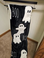 Buttery Soft Velvet Throw Blanket Ghosts BOO Halloween Black White 60x70