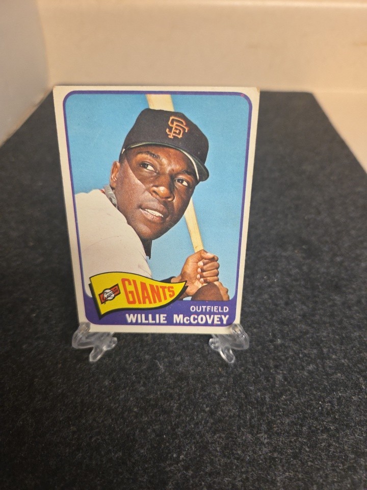 1965 Topps - Willie McCovey #176 San Francisco Giants VG+ Condition HOF