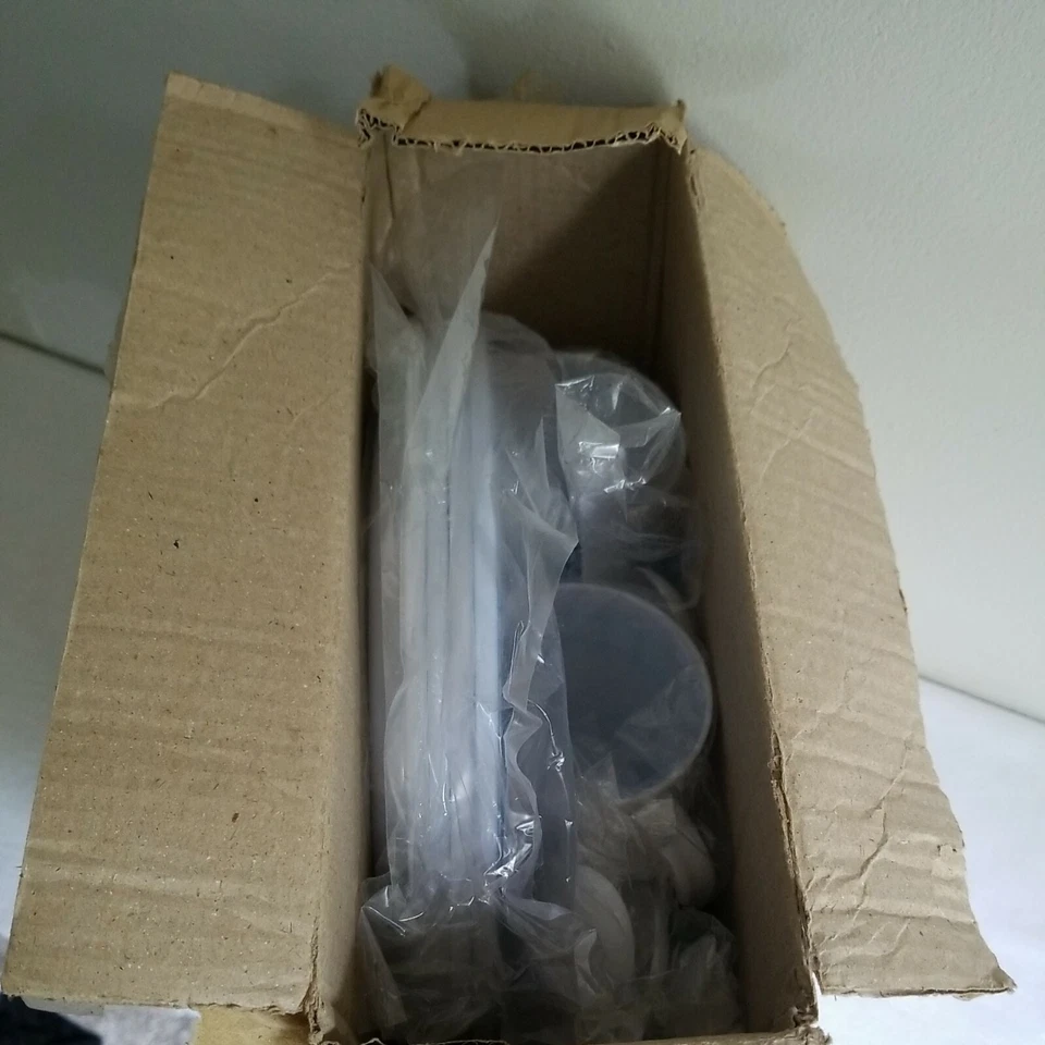 4 PERSON CAMPING DINING PLASTIC reusable Blue Check Border PLATES CUP CUTLERY  - Image 4 of 4