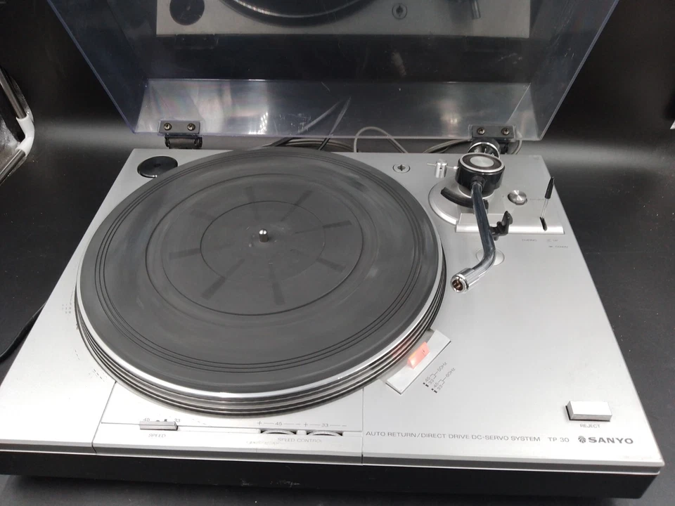 Platine Vinyle SANYO TP-30 Auto Return Direct Drive DC-Servo Japan 100% Work - Immagine 3 di 4