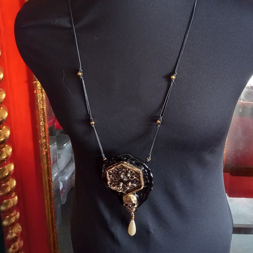 Pagan Talisman Sun Wicca Jewelry Amulet Pendant Necklace Soul Death Bees Skull - Picture 10 of 24