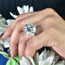 Certified 13.8 Ct Ct earth mined Diamond Ring-Free Diamond Studs. Free Tariffs.