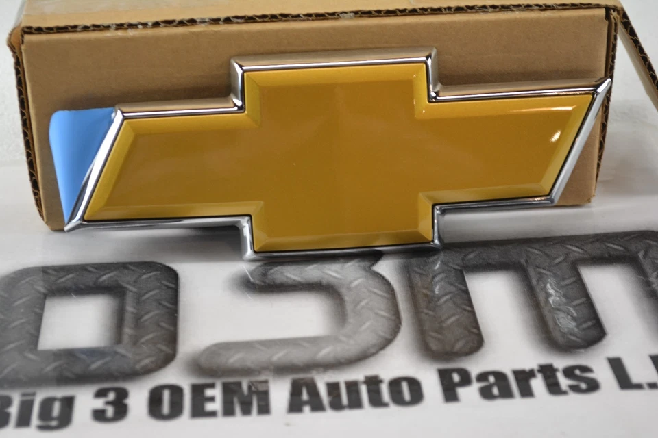 Chevrolet Tahoe Suburban золотой галстук-бабочка задняя дверь эмблема OEM новый 22830015 - Изображение 2 из 4