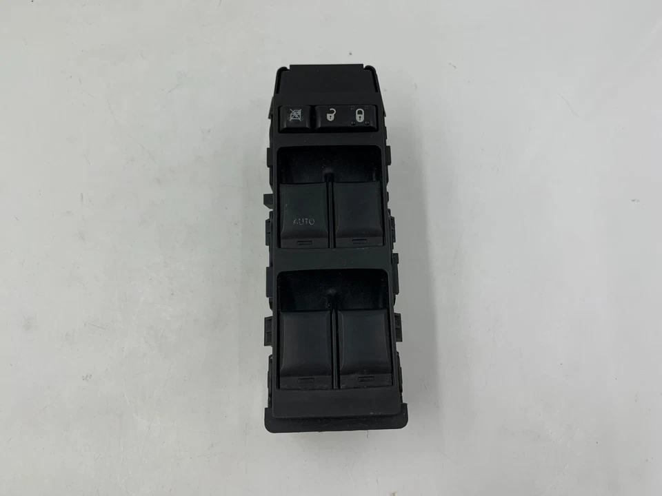 Interruptor de ventana eléctrica Jeep Patriot Master 2007-2010 OEM D04B03024 Foto 3 de 4