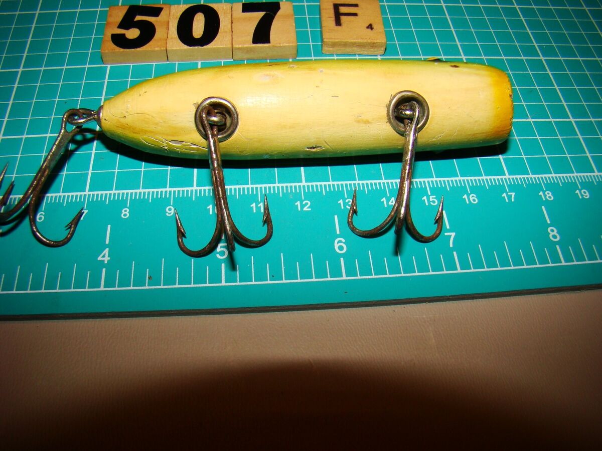 V0507 F SOUTH BEND BASS ORENO WOODEN FROG SPOT FISHING LURE V0507 F SOUTH BEND BASS ORENO WOODEN FROG SPOT FISHING LURE