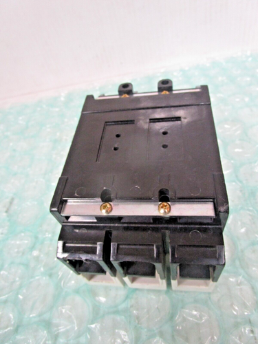 Eaton / Martello Taglierina GD3035 Etn 35A GD22K Interruttore Industriale 3 Poli - Foto 3 di 6