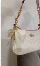 White Bow keychain