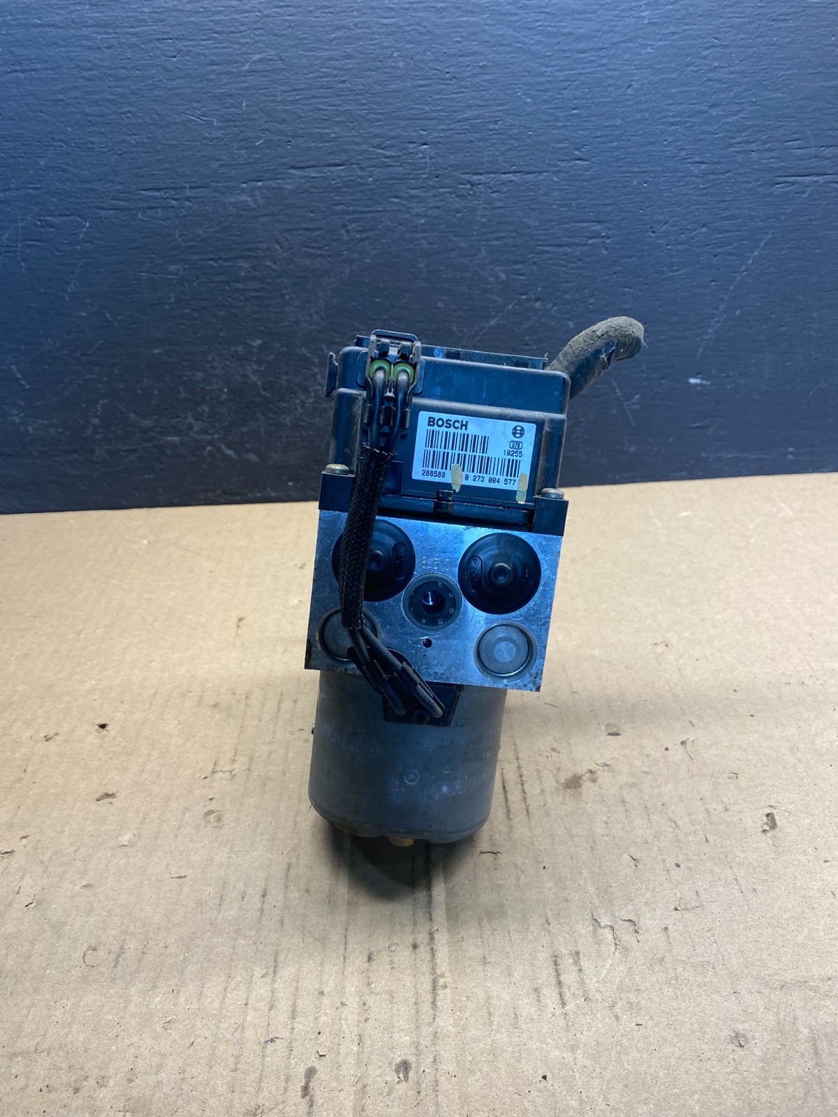 2002-2005 Maserati Coupe 4200 M138 ABS AntiLock Brake Pump Module AC0986  DG