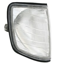 Frontblinker rechts für Mercedes W124 E-Klasse 85-96 weiß Blinker mit Fassung Frontblinker rechts für Mercedes W124 E-Klasse 85-96 weiß Blinker mit Fassung