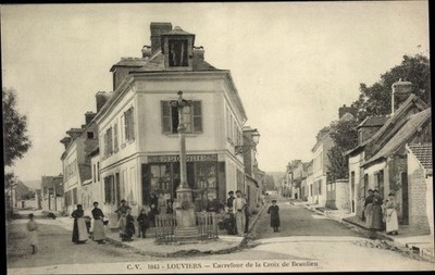 Ak Louviers Eure, Carrefour de la Croix de Beaulieu - 3542202