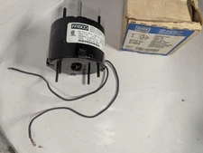 NEW FASCO D403 MOTOR H.P. 1/60 .75 A 115V 3000 RPM NO. 7121-4016 TYPE U21