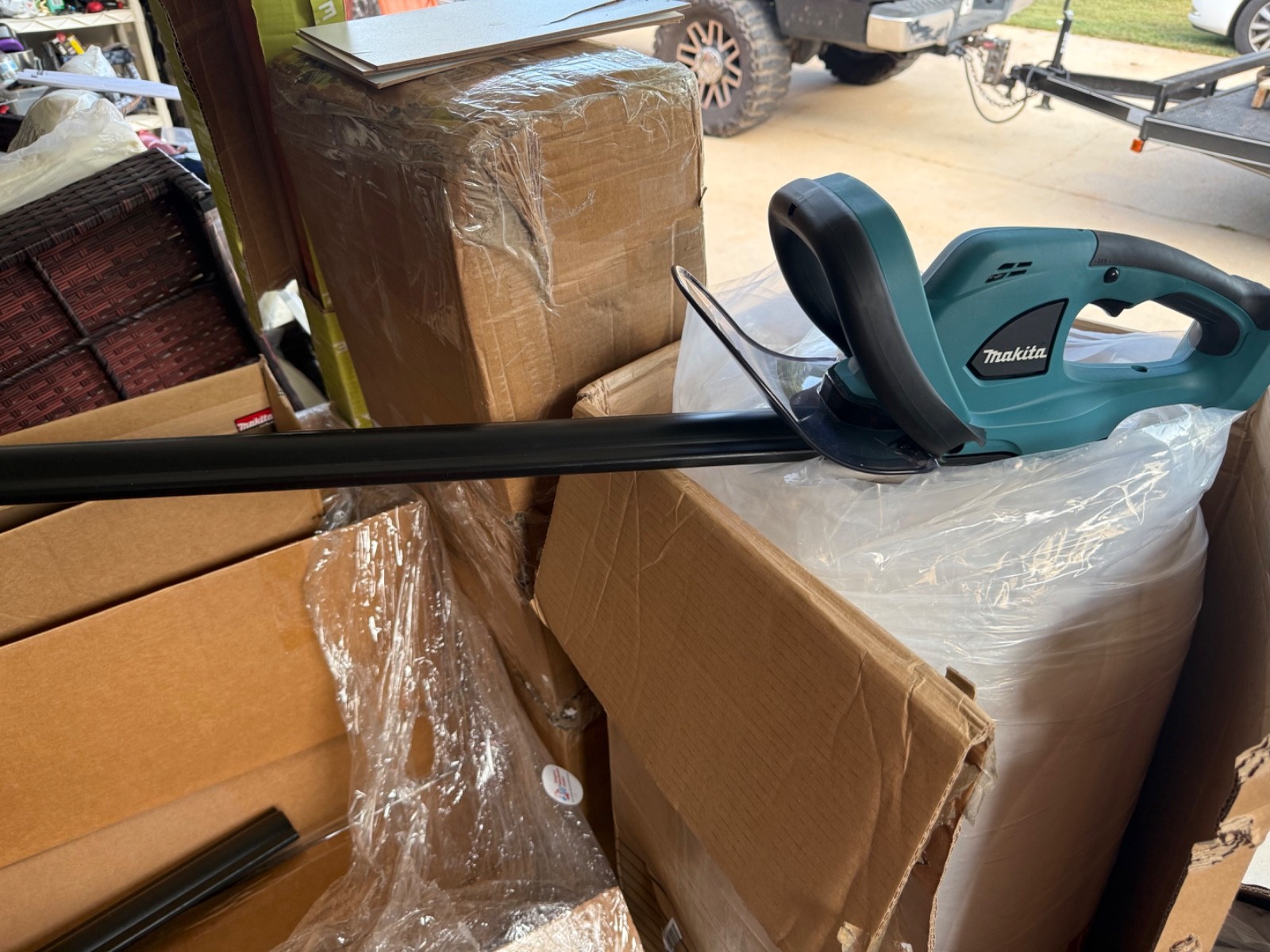 Hedged Opening makita hedge trimmers xhuo2 | eBay