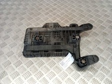 VOLKSWAGEN CADDY TSI BLUEMOTION 2015-2020 BATTERY HOLDER TRAY/BOX 1K0915333