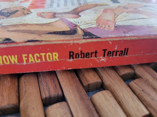 Rare GGA The Wow Factor by Robert Terrall 1970 pb Fawcett Gold Medal T2274 - Picture 3 of 4
