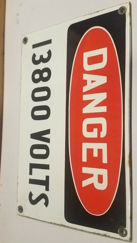 Vintage Porcelain DANGER 13800 VOLTS Sign Original - NICE RARE 10 x 7 - Picture 4 of 9