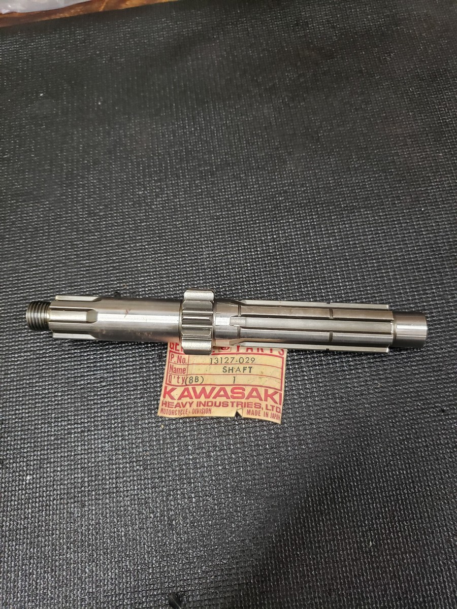 NOS Kawasaki KE KD 175 F6 F7 TRANSMISSION SHAFT OEM 13127-029 | eBay