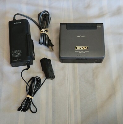 ポータブルプレーヤー SONY DSR-V10 DVCAM SONY DSR-V10 MINI DV VIDEO WALKMAN TV VCR MONITOR FOR PARTS/repair