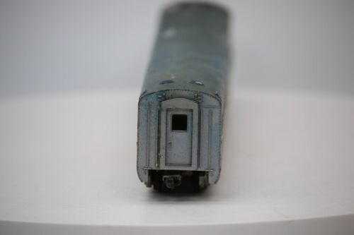 HO Scale Passenger Train W/ Custom Paint job. - Picture 3 of 5